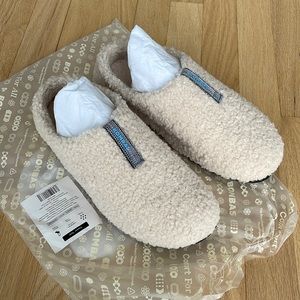 NEW Women’s Bombas Slippers - Size 8.5-9